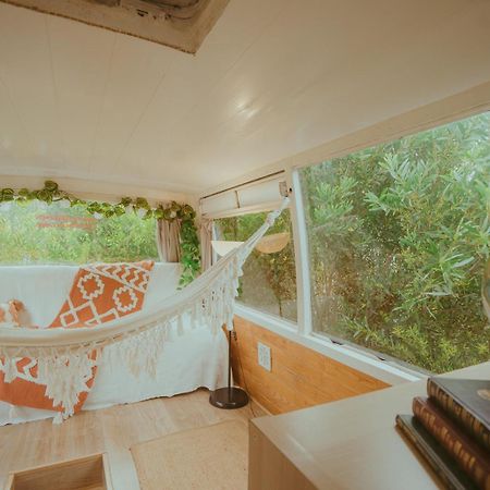 The Amazing Inacio Bus Converted Home Синтра Екстериор снимка
