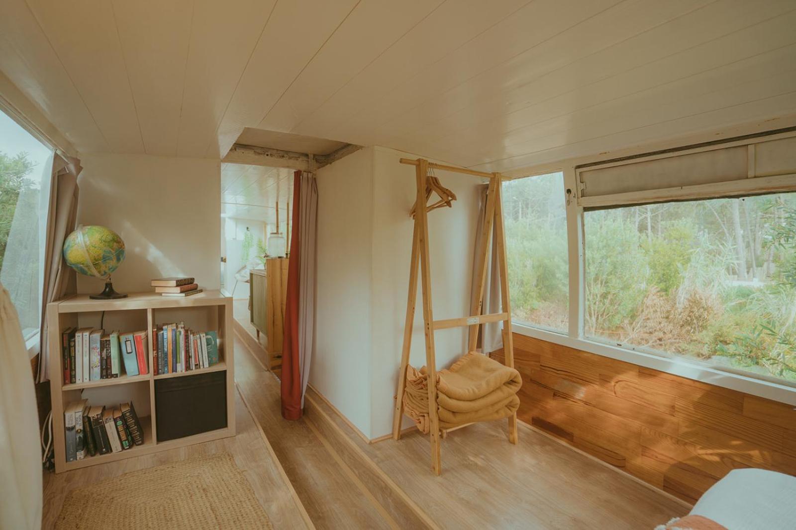 The Amazing Inacio Bus Converted Home Синтра Екстериор снимка