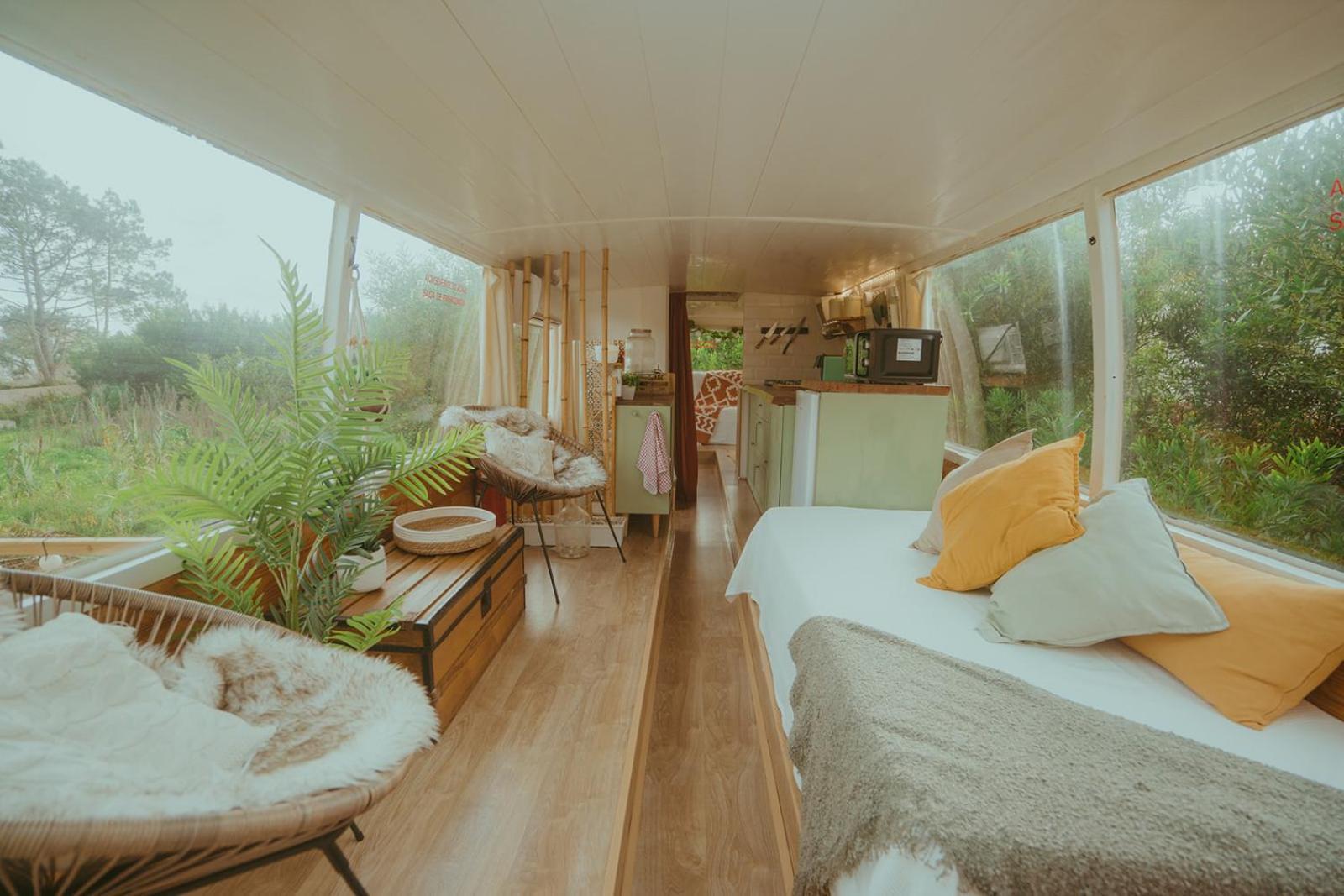 The Amazing Inacio Bus Converted Home Синтра Екстериор снимка