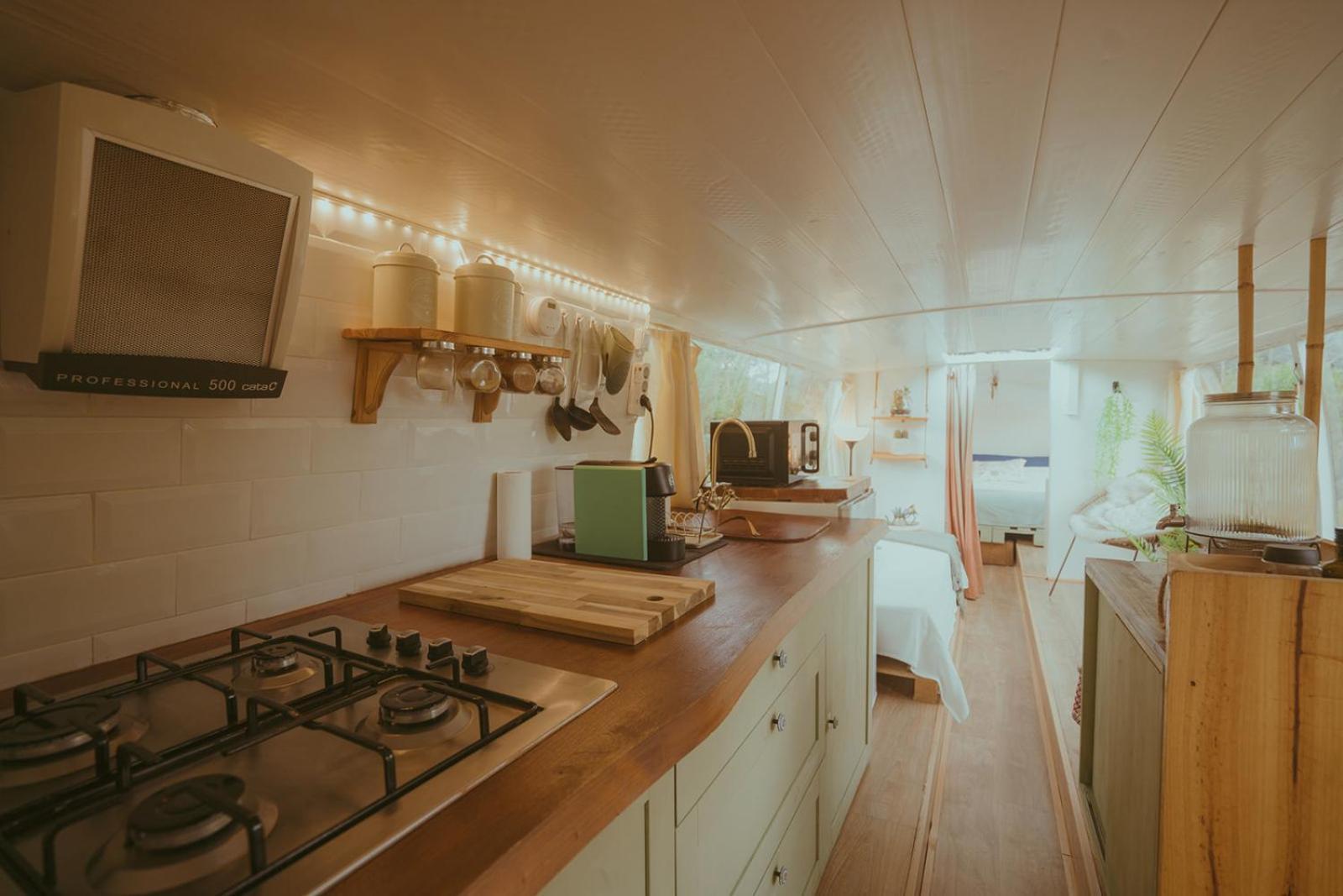 The Amazing Inacio Bus Converted Home Синтра Екстериор снимка