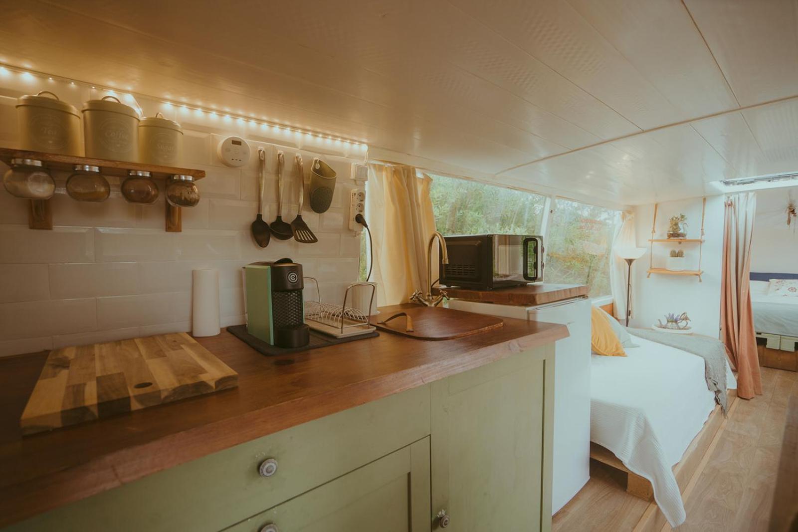The Amazing Inacio Bus Converted Home Синтра Екстериор снимка
