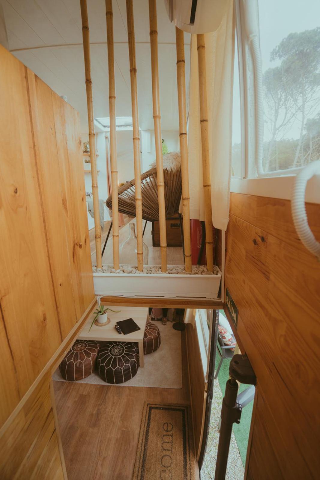 The Amazing Inacio Bus Converted Home Синтра Екстериор снимка