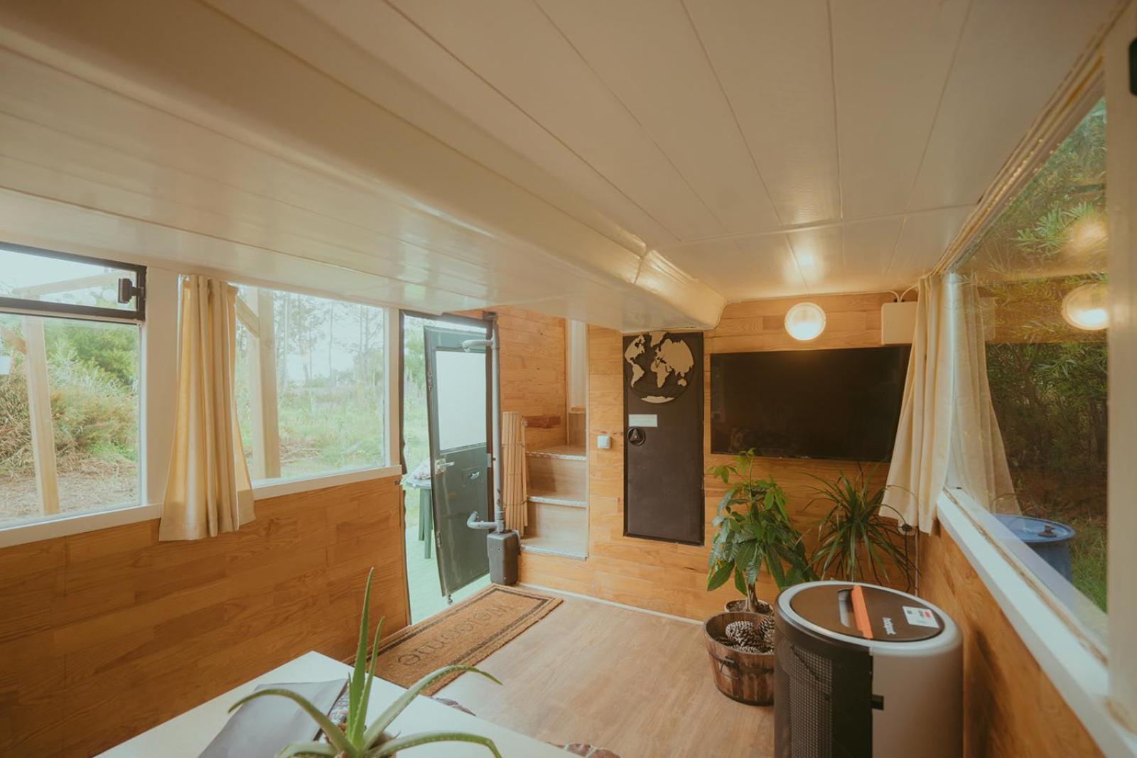 The Amazing Inacio Bus Converted Home Синтра Екстериор снимка