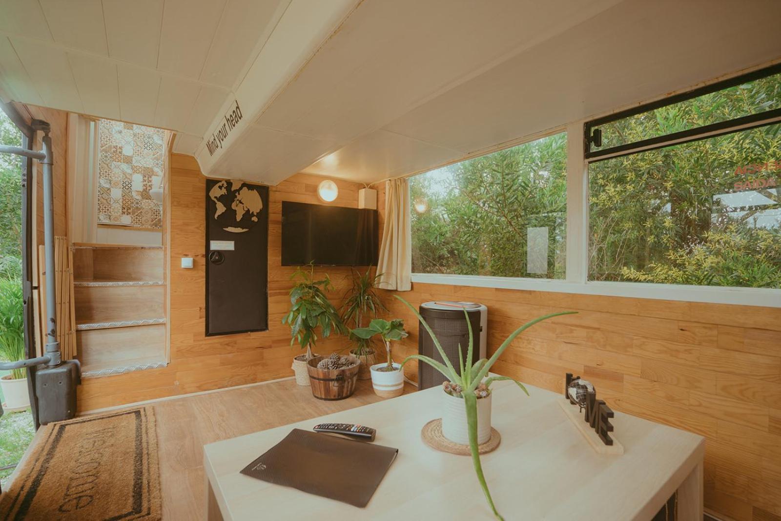 The Amazing Inacio Bus Converted Home Синтра Екстериор снимка